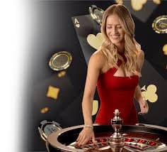 Tampilan live casino dan opsi permainan interaktif dalam platform benua138